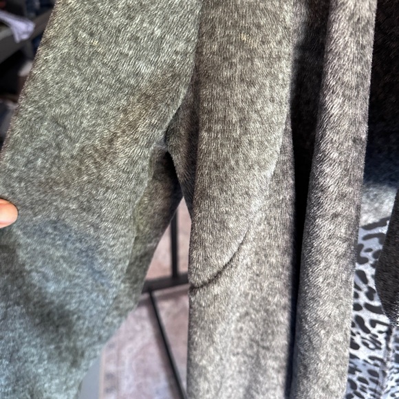 Papillo woman’s size small gray open cardigan style top - leopard interior - Picture 3 of 5
